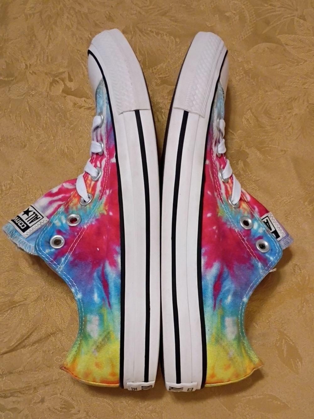 CONVERSE All Star Tie-Dye Low Top - Red, Blue, Yellow Women's 9.0 Men's 7.0 - Picture 7 of 9